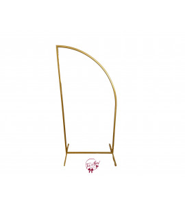 Gold Half Right Metal Arch Backdrop (5.25ft Tall)