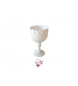 White: White Vintage Footed Bowl With Small Teardrop Design 