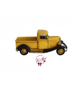 Truck: Vintage Yellow Truck